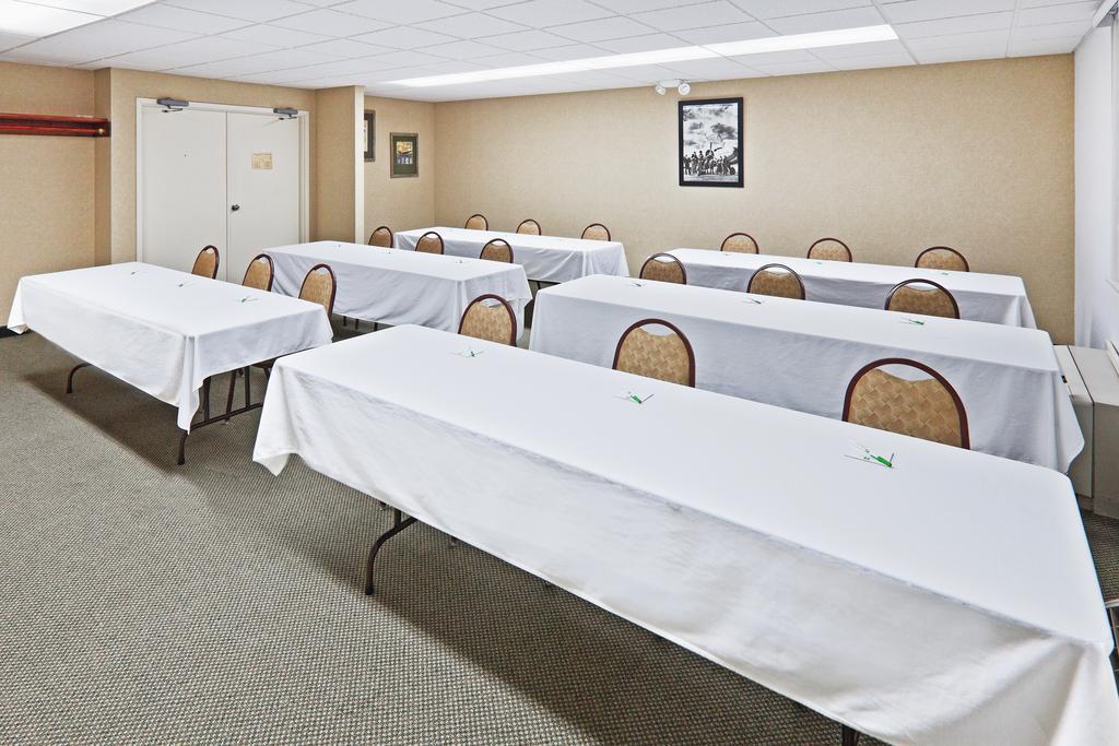 Wyndham Garden Wichita Downtown Hotel Tiện nghi bức ảnh